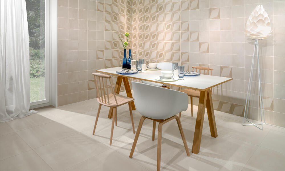 Essbereich mit aufwendigem Fliesenmuster